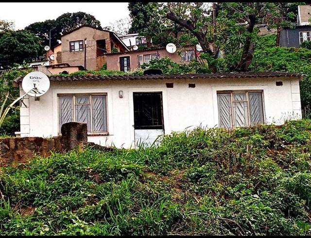 2 BEDROOM HOUSE FOR SALE IN KWADABEKA UNIT A